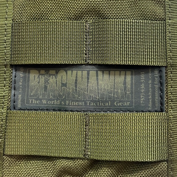 BLACKHAWK! Molle Radio Pouch - like new condition - Picture 2 of 9